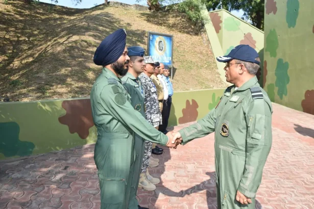 Air Marshal Nagesh Kapoor Shaking Hands