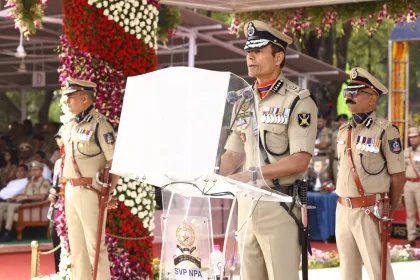 Daljit Singh Chawdhary DG BSF Reviews the Passing Out Parade of 77 RR (Batch 2024) of Indian Police Service