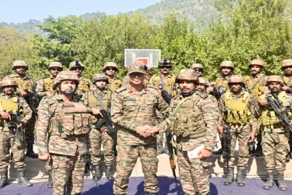 Let Gen Mishra With Officers