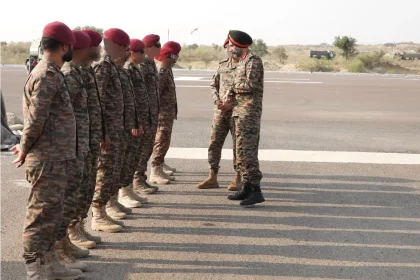 Lt Gen HS Vandra with Officers