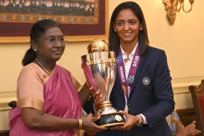 President Droupadi Murmu Felicitates Indian Womens Cricket Team 2334