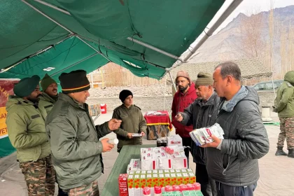 Army Officers Conducting Camp