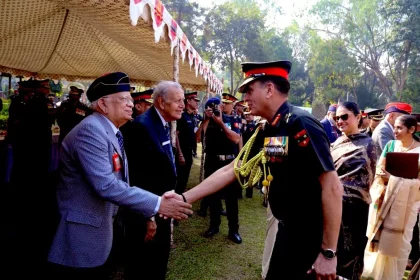 Lt Gen Dhiraj Seth with Veterans