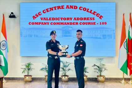 Major Abhinendra Kumar Singh Getting Award