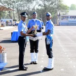 Officer Giving Award 2