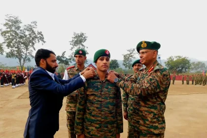 Officer Honoring Agniveer