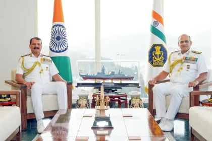 Admiral DK Tripathi and VAdm Sanjay Bhalla