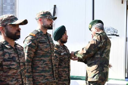 Lt Gen Katiyar Commending Officers 1