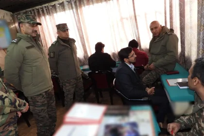 Lt Gen Pratik Sharma Reviewing