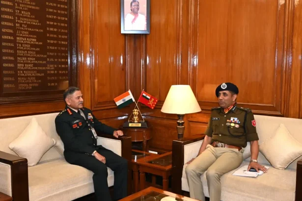 General Dwivedi Having Discussions