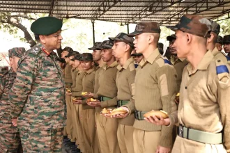 Lt Gen Anindya Sengupta with Soldiers