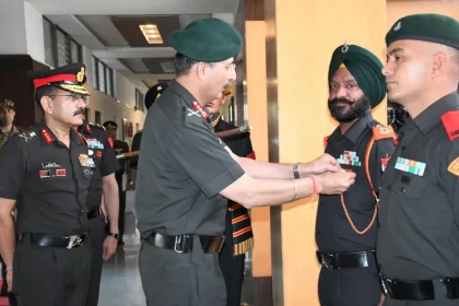 Lt Gen Devendra Sharma Visits Infantry School Mhow, Reviews Training and Infrastructure Upgrades