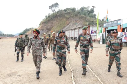 Lt Gen Harpal Singh and Other Officers