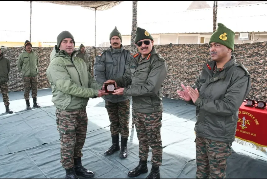 Lt Gen Hitesh Bhalla Giving Award
