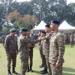 Lt Gen Katiyar Commending Officers and Soldiers