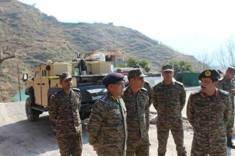 Lt Gen Pankaj P Rao Discussing