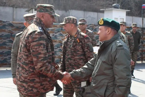 Lt Gen Pratik Sharma Shaking Hands