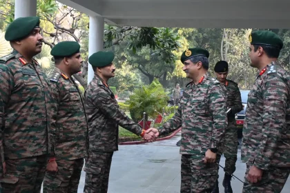 Lt Gen Rajesh Pushkar Shaking Hands