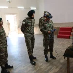Maj Gen Naveen Mahajan Reviewing VR