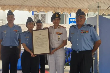 Surg Vice Adm Arti Sarin Giving Award