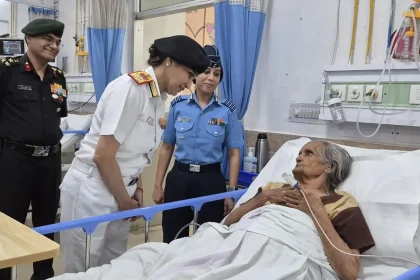 Armed Forces Doctors Conduct Over 100 Advanced Eye Surgeries at Gorakhpur Camp