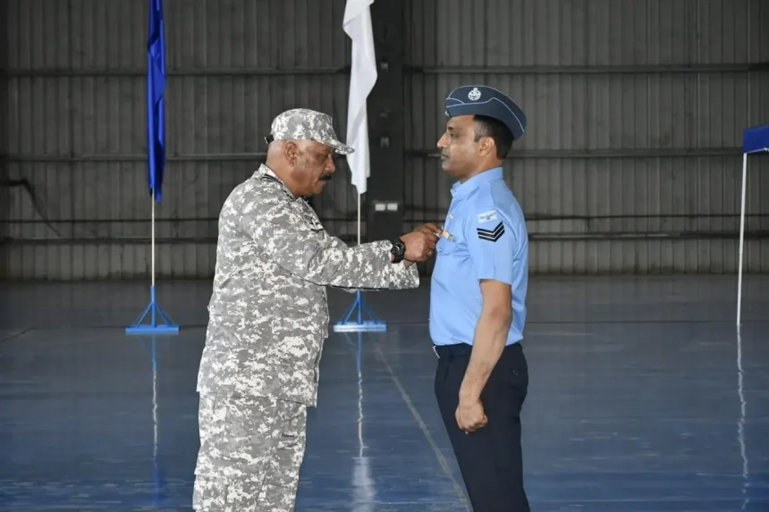 Air Marshal Jeetendra Mishra Commending