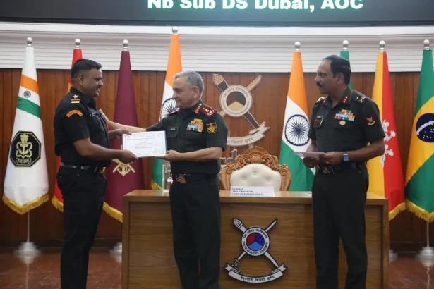 General Anil Chauhan Commending