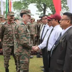 Lt Gen Abhijit S Pendharkar Shaking Hands 1