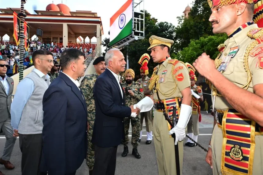 Lt Gen Chandpuria Shaking Hands