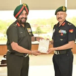 Lt Gen Manjinder Singh Presenting Memento