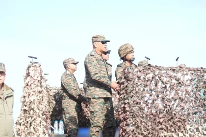 Lt Gen Pratik Sharma Reviewing