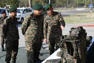 Lt Gen Sengupta Reviewing