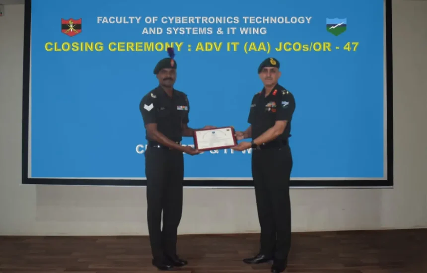 Officer Receiving Award 4