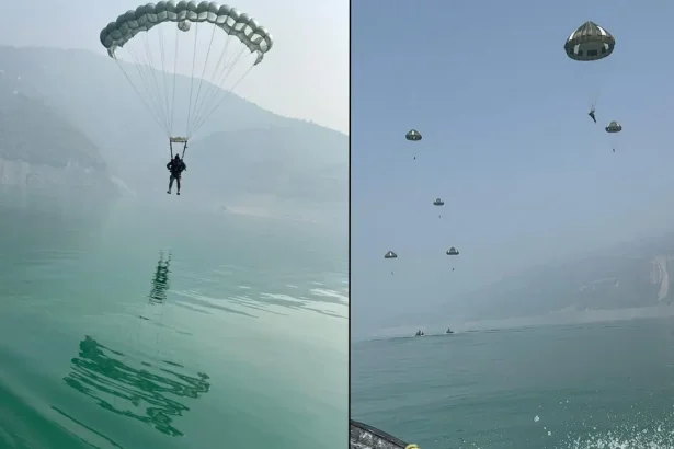 Paratroopers Landing