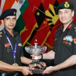 Sub Maj Puran Singh Receiving Award