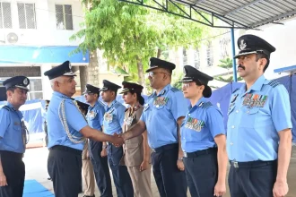 Air Marshal Shrinivas Shaking Hands