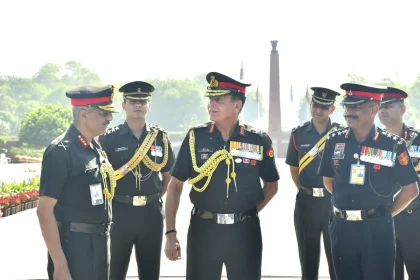 Lt Gen Dhiraj Seth and Other Officers