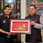 Lt Gen Ghai Shaking with CM of Uttrakhand