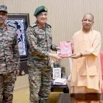 Lt Gen Navin Sachdeva with CM of Uttar Pradesh