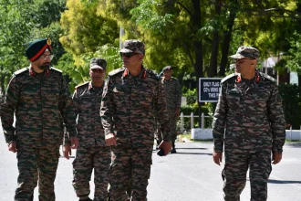 Lt Gen PK Mishra with Other Officers