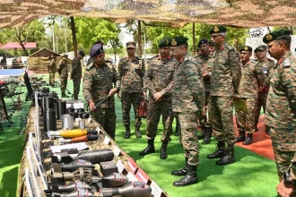 Lt Gen Pushpendra Singh Reviewing