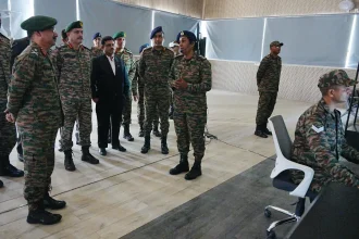 Lt Gen Vijay B Nair Reviewing