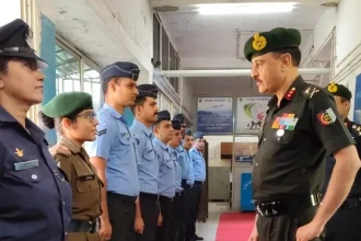 Maj Gen Bimal Monga Interacting