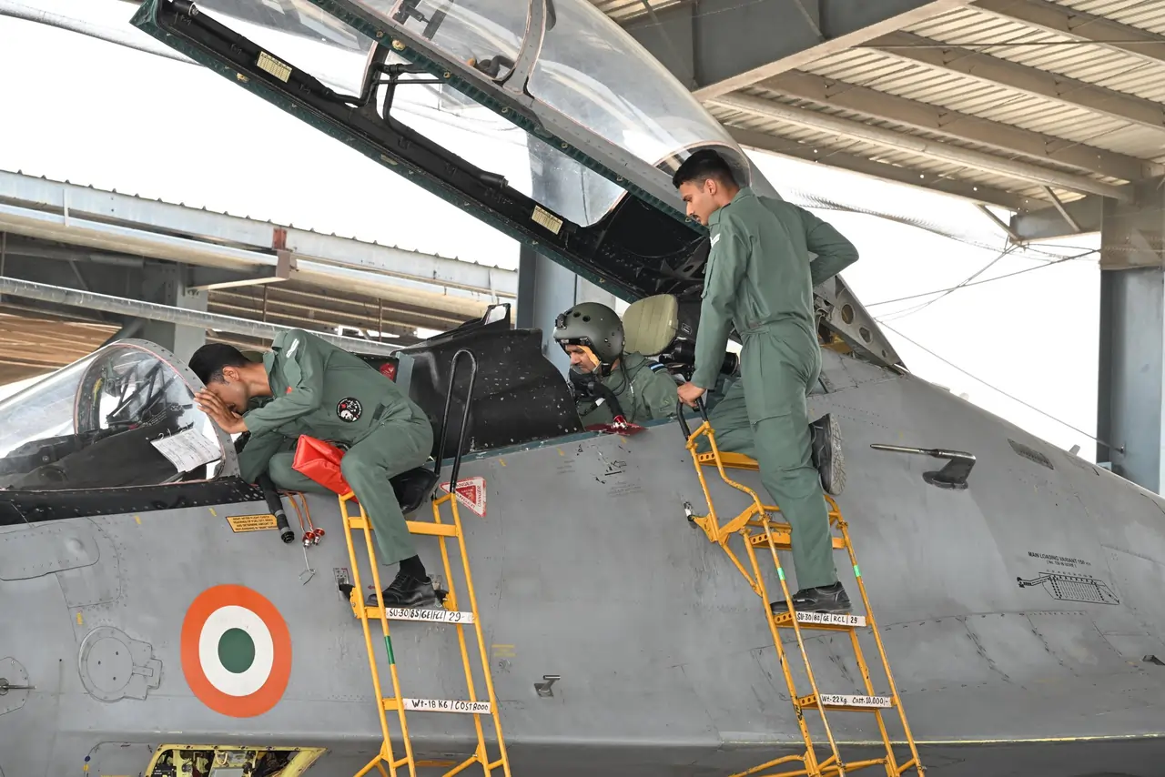 Air Marshal B Manikantan in Sukhoi