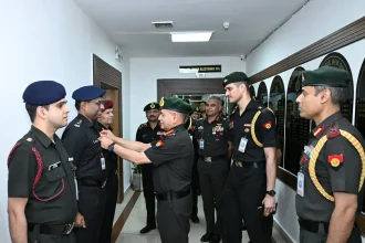 Gen Dwivedi Commending