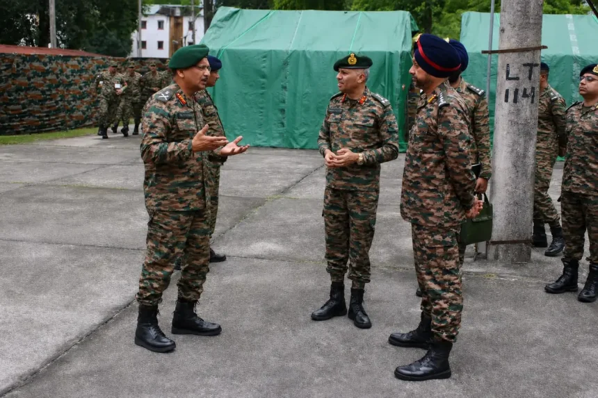 Lt Gen CG Muralidharan Reviewing