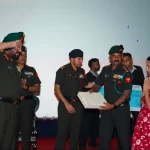 Lt Gen Manjinder Singh Saluting