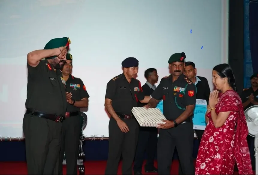 Lt Gen Manjinder Singh Saluting