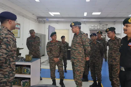 Lt Gen Sengupta Reviewing