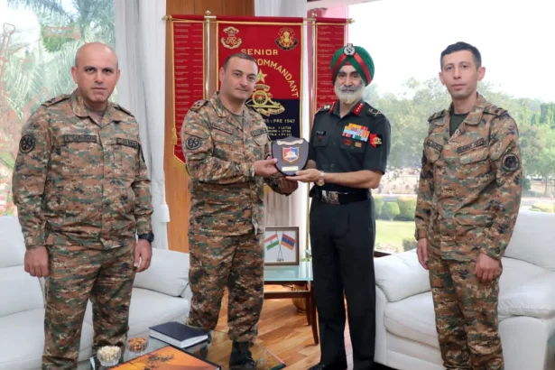 Officer Giving Award 6